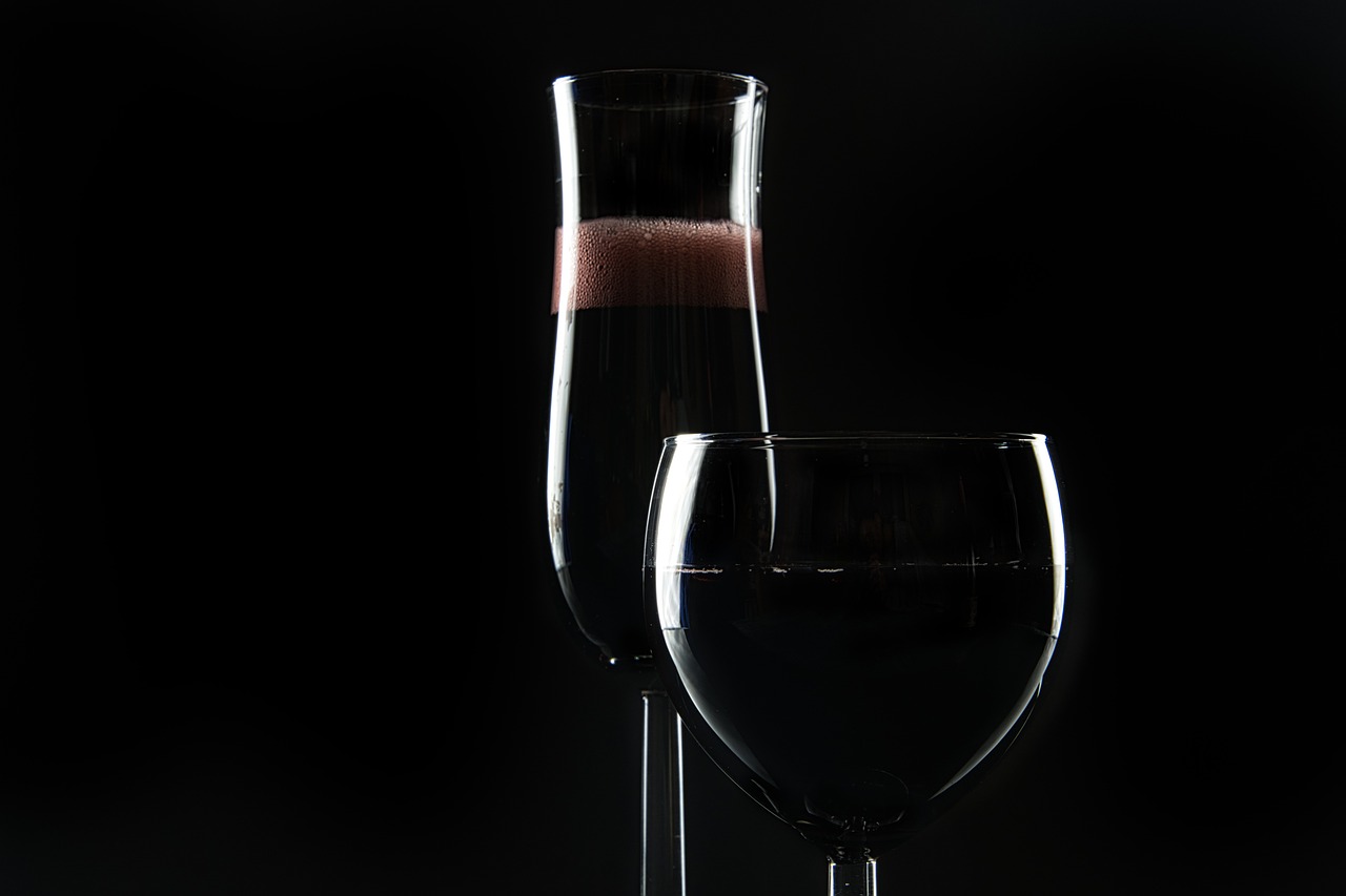Praktický návod na výrobu révového vína krok za krokem 10 druhe stoceni vina a priprava k lahvovani vyroba revoveho vina