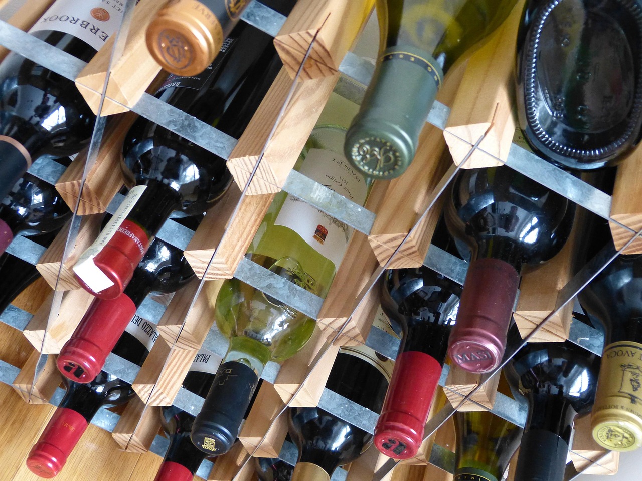 Praktický návod na výrobu révového vína krok za krokem 8 prvni stoceni vina z kvasnic kdy a jak spravne stacet vyroba revoveho vina